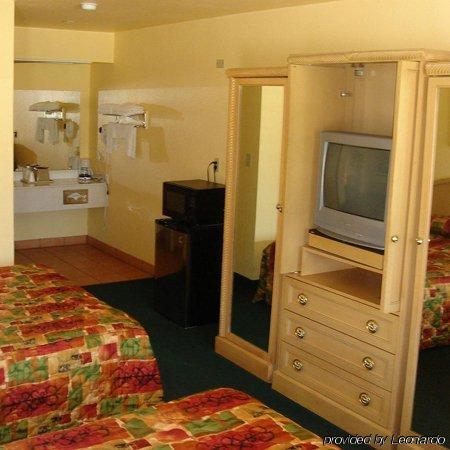 Executive Inn Hondo Zimmer foto